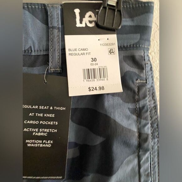 Lee NEW Men's Hybrid Cargo Short Flex Motion Waistband Blue Camo Size 30 Casual - Picture 8 of 8